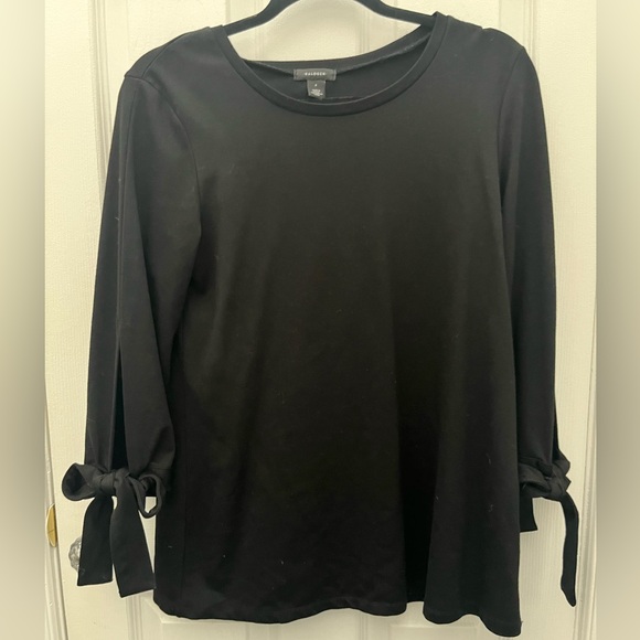 Halogen Black Top with Bows - Picture 4 of 9